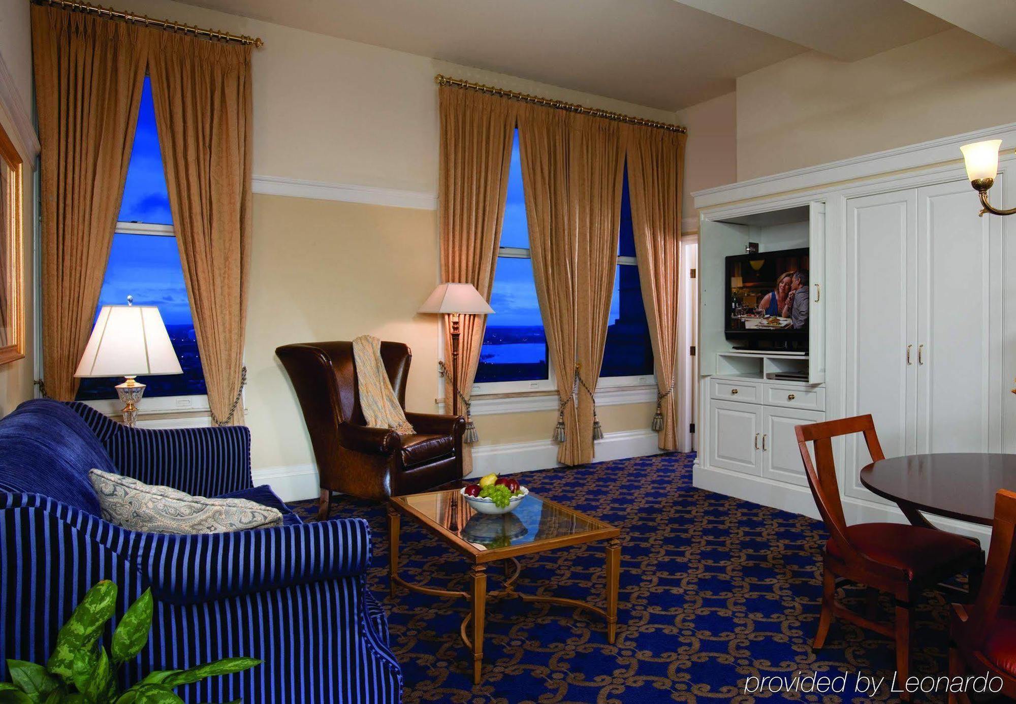 Marriott Vacation Club At Custom House, Boston   Hotel Екстериор снимка